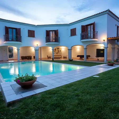 Апартаменты Domus Meravizosas *